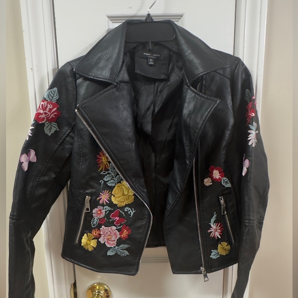 Romeo & Juliet Couture Jacket with Floral Embroidery pit to pit 17 (mix21)